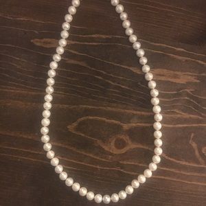 Pearl Beaded Necklace